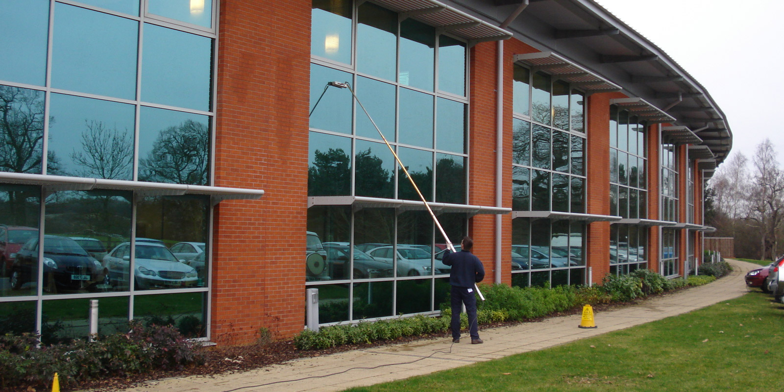 commercial window cleaning
